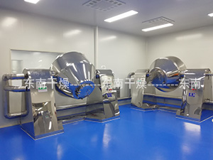 電池材料干燥及有機(jī)溶劑回收雙錐干燥機(jī)